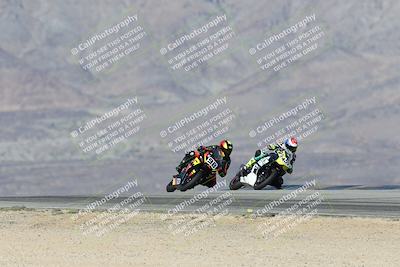 media/Dec-07-2025-CVMA (Sun) [[3e7d2de5dc]]/Race 9-Formula UL Shootout/